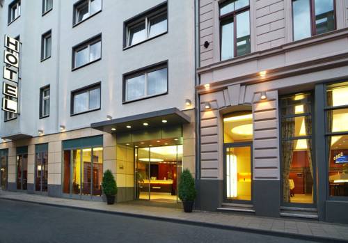 Кёльн Германия промокод на номер в отеле booking.com