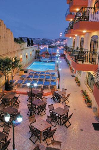 Qawra Malta Zimmer Promo Code Booking.com