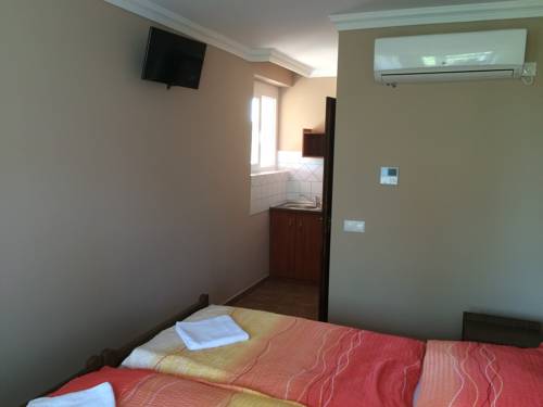 Hungary Room