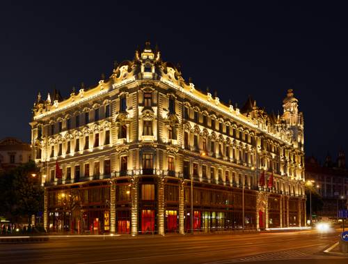 Budapest Hungary Hotel Room Booking.com