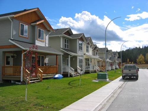 Invermere Canada Hotel Room Booking.com