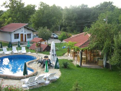 Деревня Эмен Болгария промокод на номер в отеле booking.com