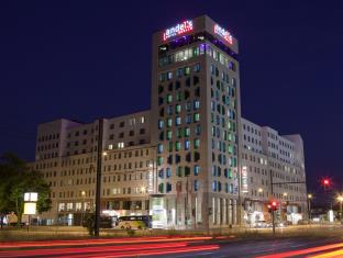 Берлин Германия промокод на номер в отеле agoda.com