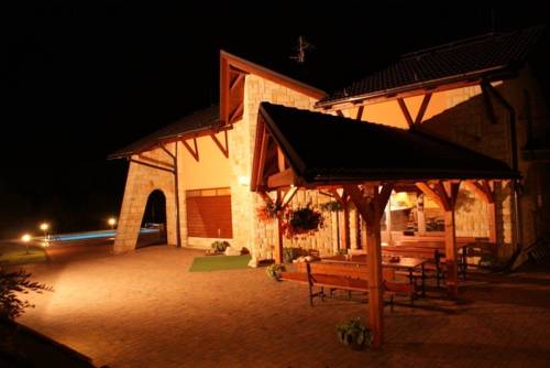 Горни Бруснице Чехия промокод на номер в отеле booking.com