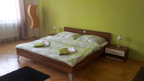 Брно Чехия промокод на номер в отеле booking.com
