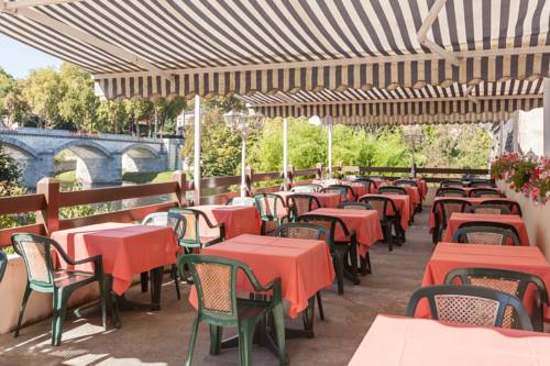 Confolens Frankreich Zimmer Promo Code Booking.com