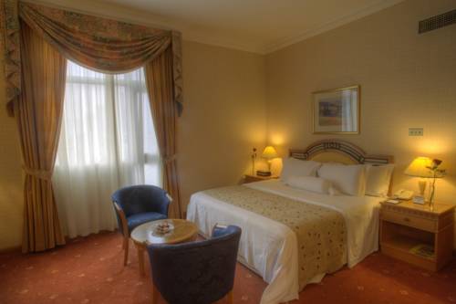 United Arab Emirates Room