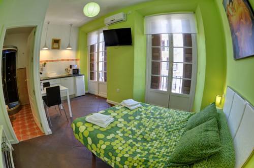 Малага Испания промокод на номер в отеле booking.com