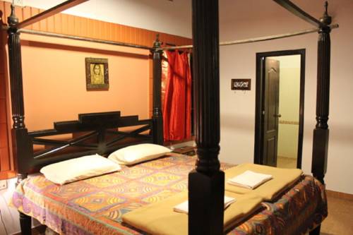Belūr Indien Zimmer Promo Code Booking.com