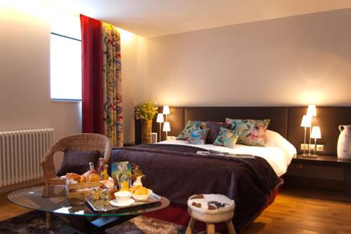 Saint Bonnet Le Froid Франция промокод на номер в отеле booking.com