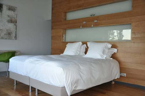 La Roque-Gageac Франция промокод на номер в отеле booking.com